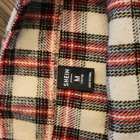 Lot 2 Size Medium Skirts - Picture 7 of 8